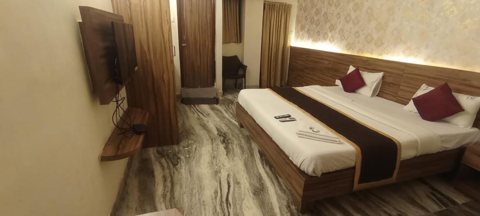 Hotel Raj Meridian, Tambaram Ченнаї Екстер'єр фото